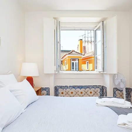 Gonzalo'S Guest Apartments - Downtown Historic Flats Lisbona Esterno foto
