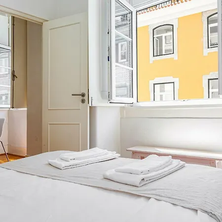 Gonzalo'S Guest Apartments - Downtown Historic Flats Lisbona Esterno foto